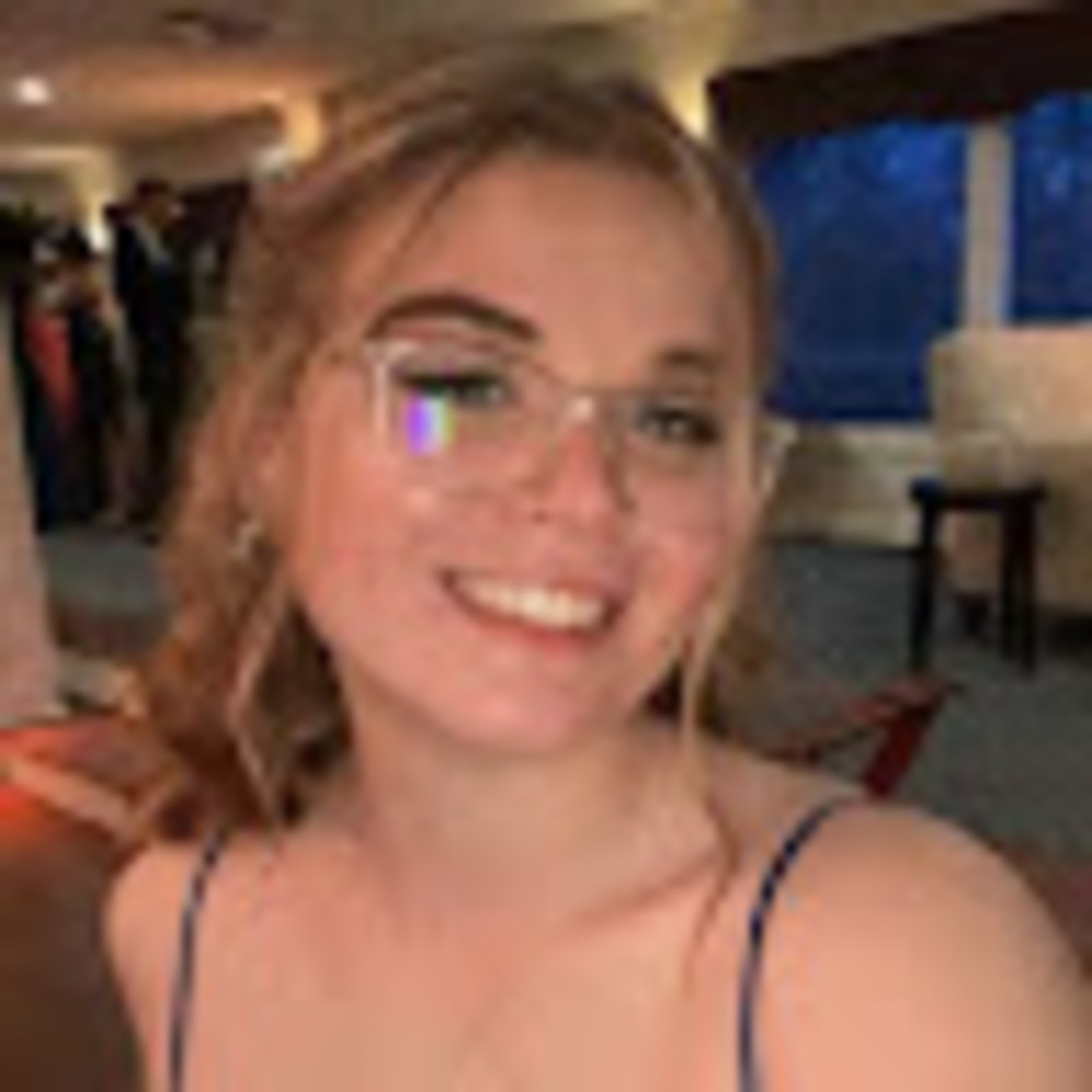 Meet your Posher, Ashleigh